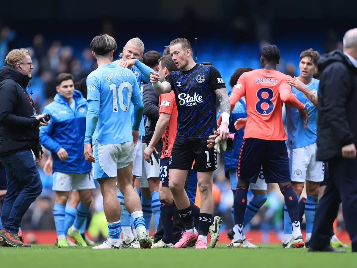 Grealish sắp gia nhập Everton 
