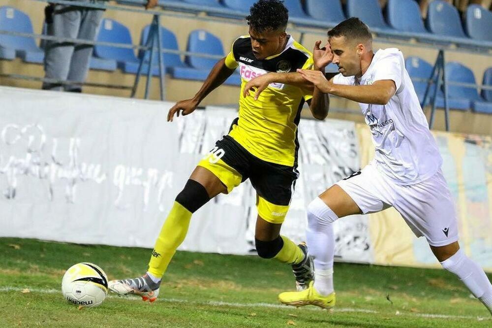 5 đội từng bị UEFA cấm cửa Champions League