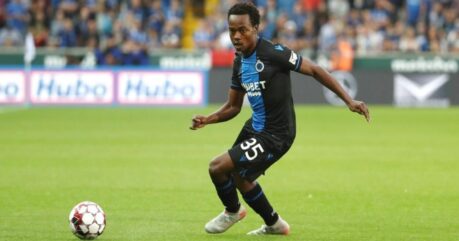 Percy Tau ghi dấu ấn tại Nam Định FC trong ngày ra mắt