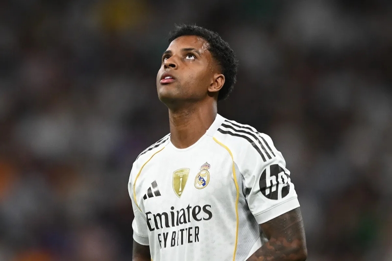 Arsenal theo dõi Rodrygo, chờ thời cơ từ Real Madrid